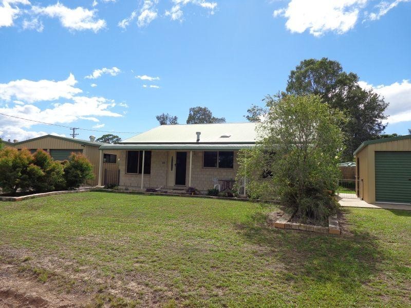 38 Vaughan Street, Aldershot QLD 4650