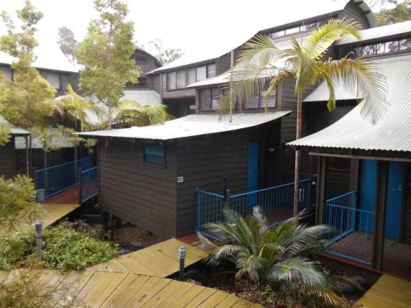502 Banksia Villas, Kingfisher Bay Resort, Fraser Island QLD 4581