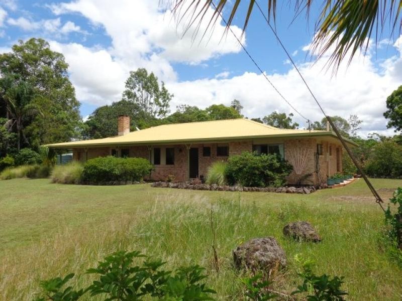 38 Pioneer Road, Grahams Creek QLD 4650