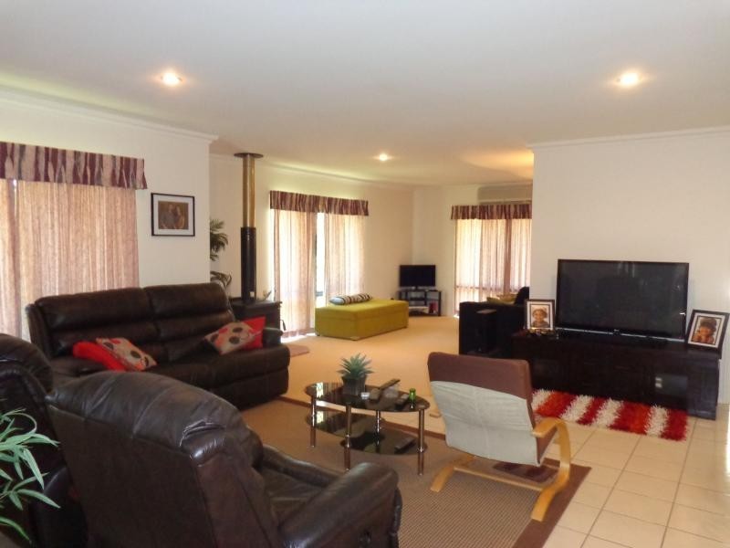 15 Groth  Street, Tinana QLD 4650