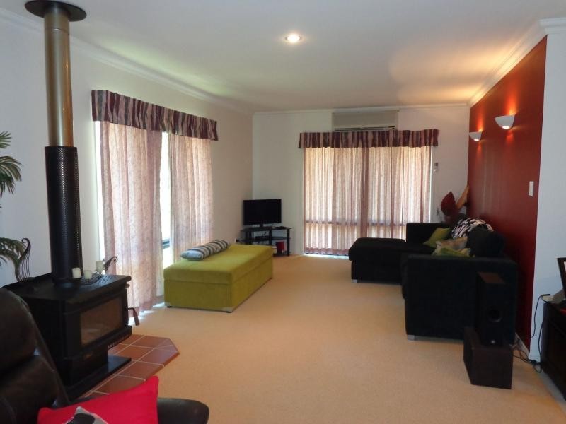 15 Groth  Street, Tinana QLD 4650