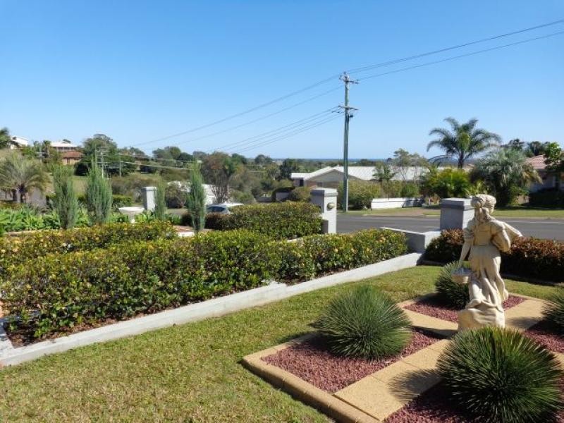 86 Christensen Street, Urraween QLD 4655