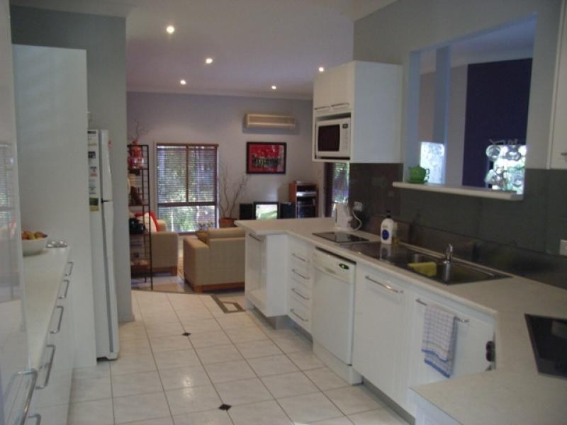 9 Espirit Close ELEEBANA 2282, Eleebana NSW 2282