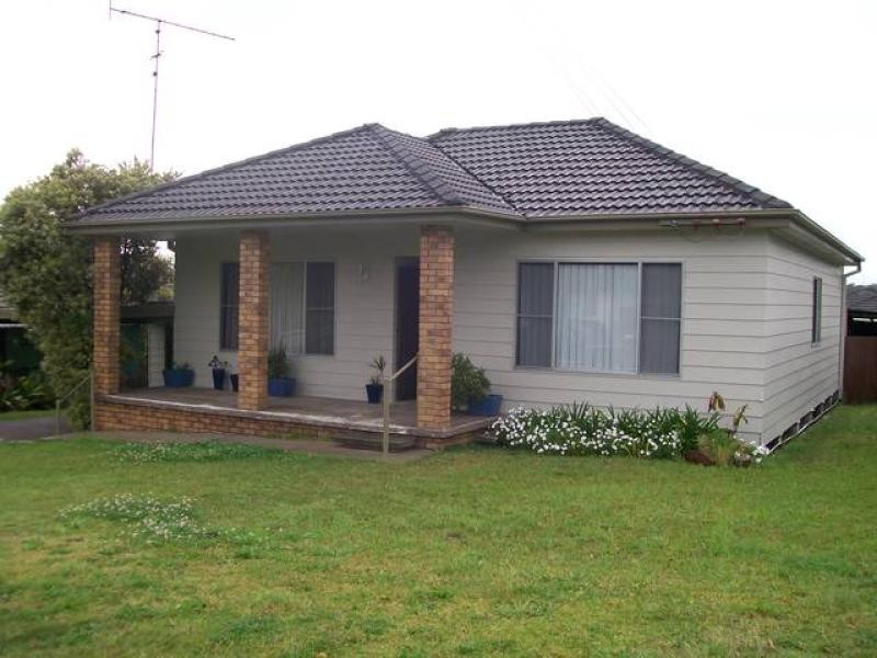 24 Elizabeth  Street HOLMESVILLE 2286, Holmesville NSW 2286