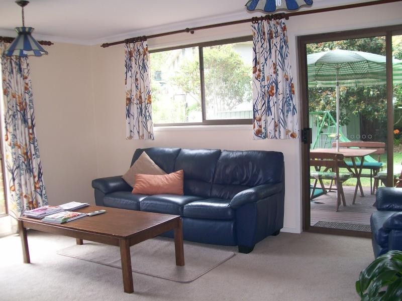11 Lansbury  Close ADAMSTOWN HEIGHTS 2289, Adamstown Heights NSW 2289
