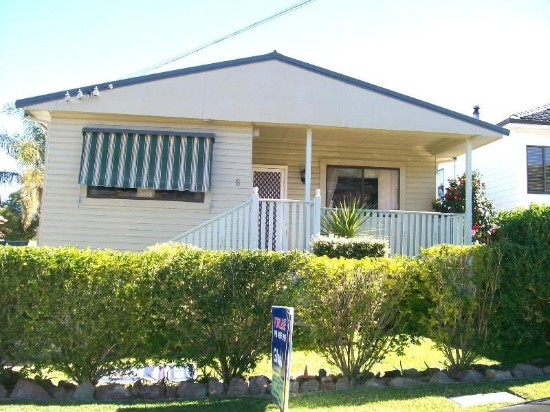 5 Alley  Street SPEERS POINT 2284, Speers Point NSW 2284