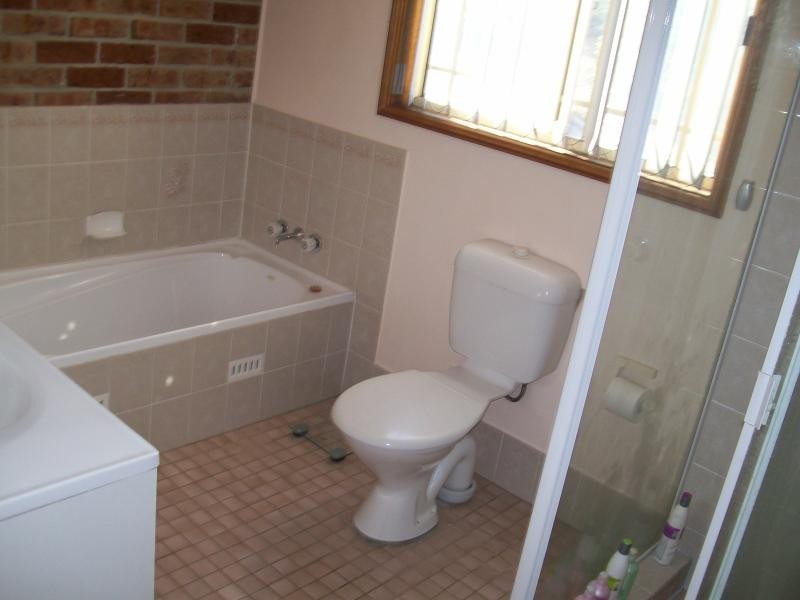 Lakelands NSW 2282