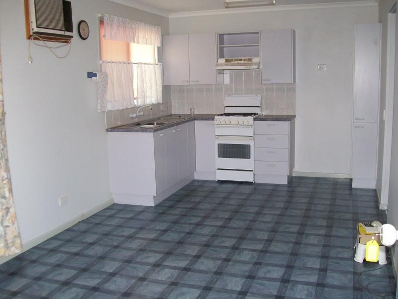 Blacksmiths NSW 2281