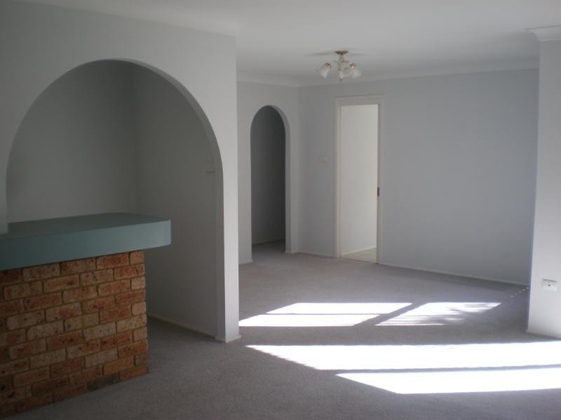 8 Kirkland Close LAKELANDS 2282, Lakelands NSW 2282