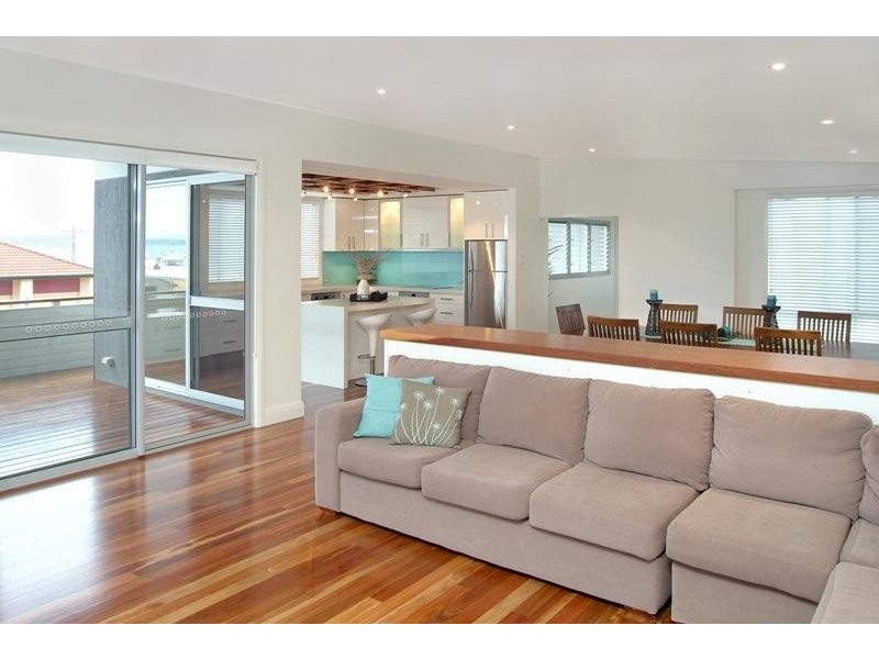 2 Edith  Street MARKS POINT 2280, Marks Point NSW 2280