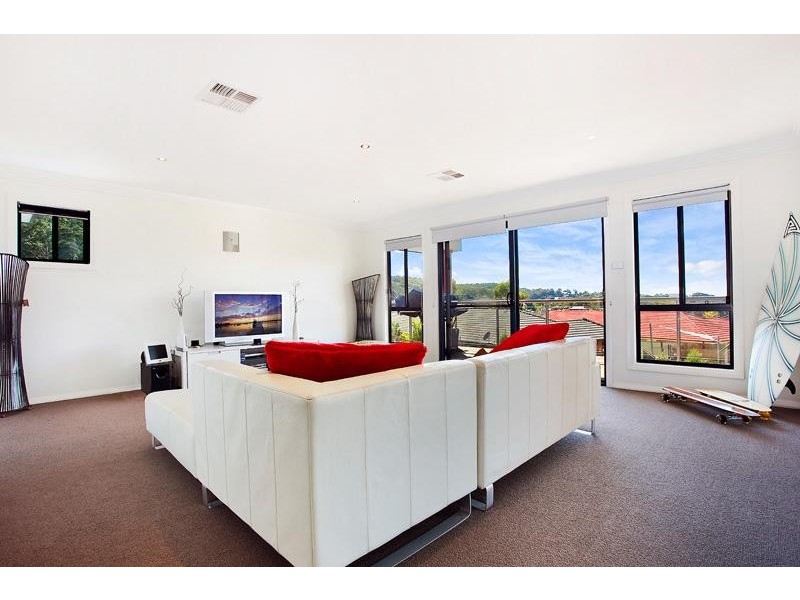 73 Green Point  Drive BELMONT 2280, Belmont NSW 2280