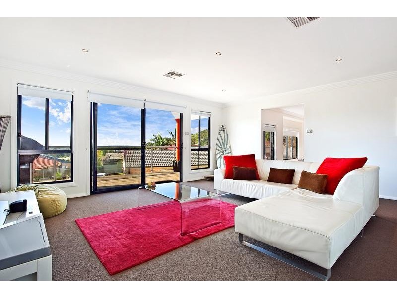 73 Green Point  Drive BELMONT 2280, Belmont NSW 2280