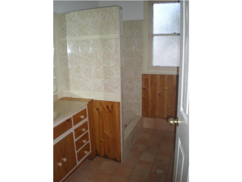 32 Warners Bay  Road WARNERS BAY 2282, Warners Bay NSW 2282