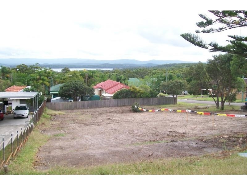 26 Marlin  Avenue FLORAVILLE 2280, Floraville NSW 2280