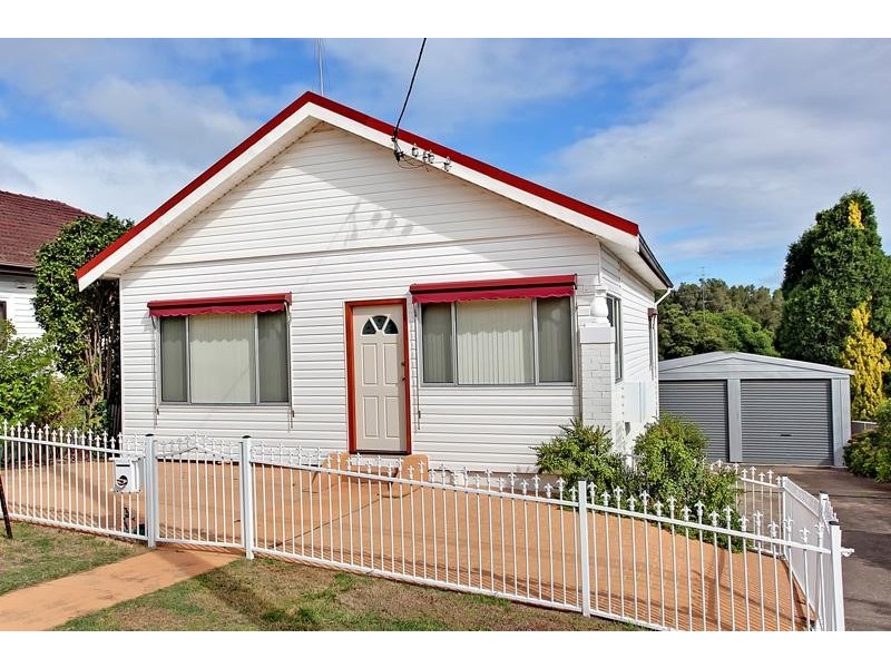 18 George Street BELMONT 2280, Belmont NSW 2280