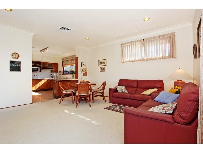 21 Camberwarra Drive BELMONT NORTH 2280, Belmont North NSW 2280