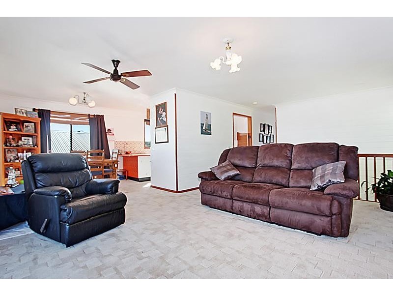 7 Ross  Street BELMONT 2280, Belmont NSW 2280
