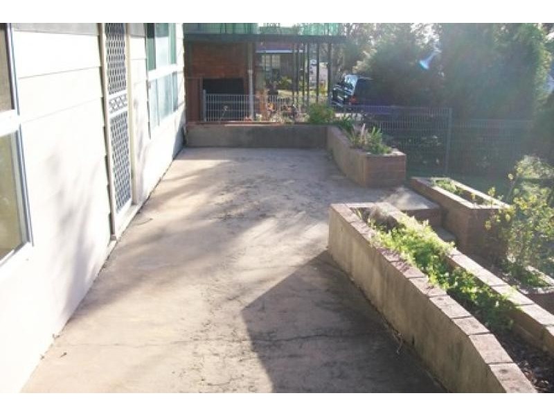 21 Harry Street BELMONT SOUTH 2280, Belmont South NSW 2280