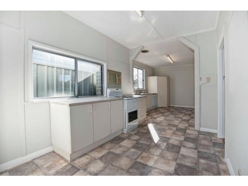 12 Lewers Street BELMONT 2280, Belmont NSW 2280