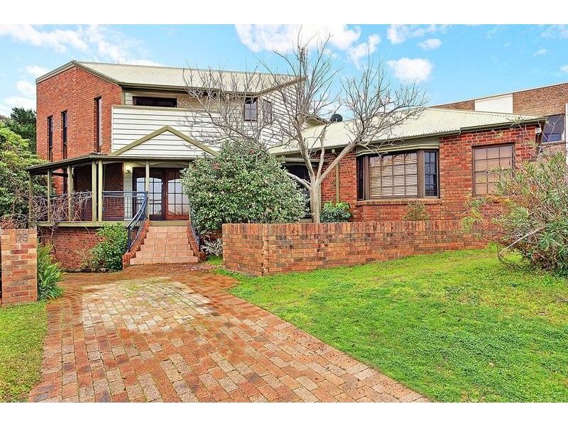 79 Ross  Street BELMONT 2280, Belmont NSW 2280