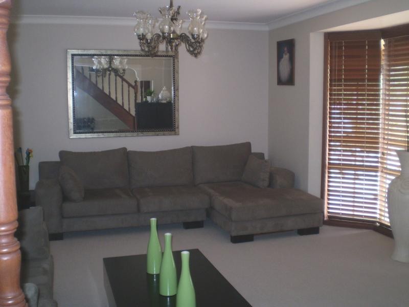 15  Candlebark Way NEW LAMBTON HEIGHTS 2305, New Lambton Heights NSW 2305