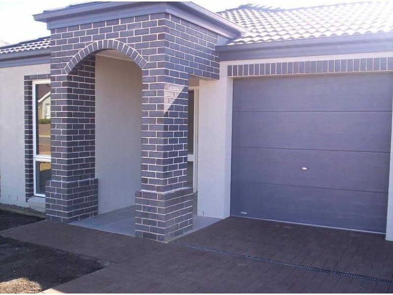 19 Lakeair  Circuit CAMERON PARK 2285, Cameron Park NSW 2285