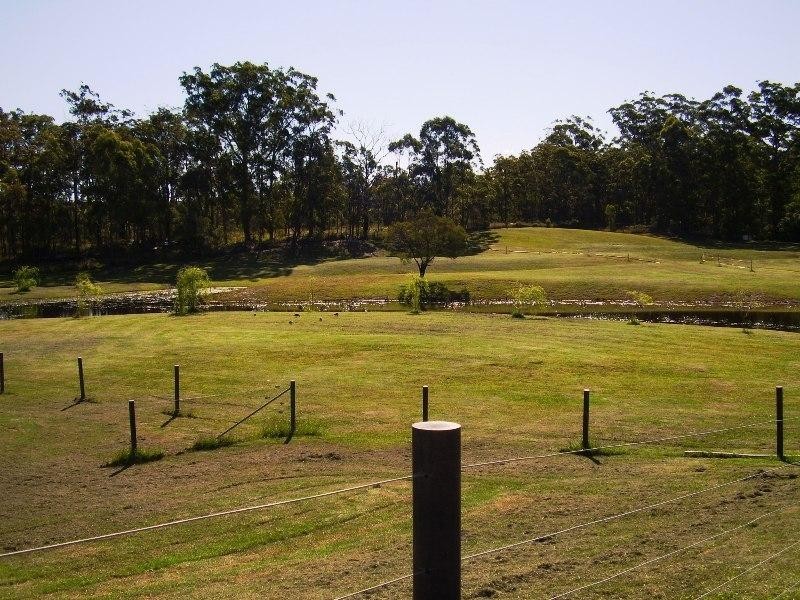 51 Old Coach Road LIMEBURNERS CREEK 2324, Limeburners Creek NSW 2324
