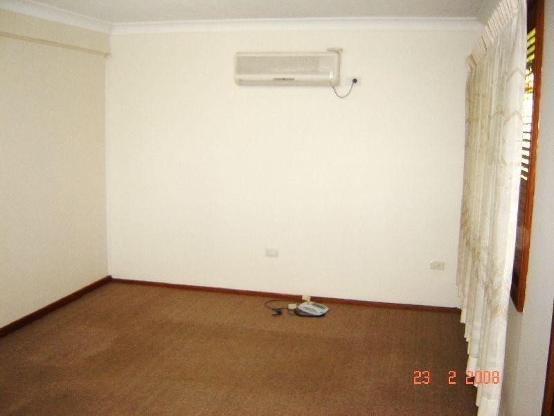 70 Mcnaughton  Avenue MARYLAND 2287, Maryland NSW 2287