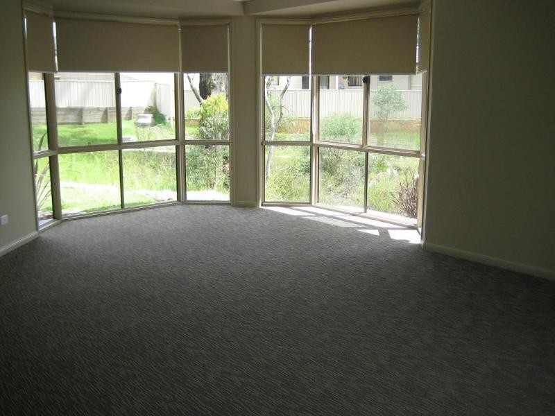 6 Hampton Way MARYLAND 2287, Maryland NSW 2287