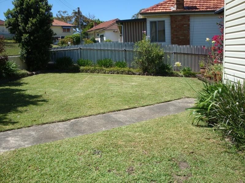 22 Johnstone  Street CARDIFF 2285, Cardiff NSW 2285