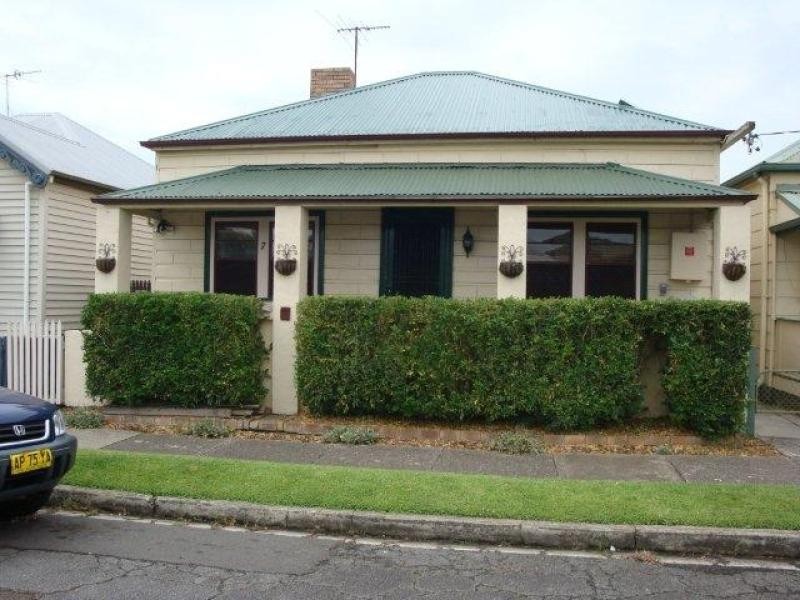 7 Gulliver Street HAMILTON 2303, Hamilton NSW 2303