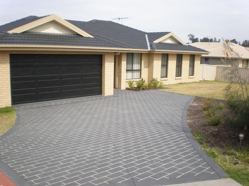 245 Denton Park  Drive ABERGLASSLYN 2320, Aberglasslyn NSW 2320