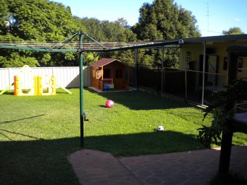 24 Hopkins Street SPEERS POINT 2284, Speers Point NSW 2284