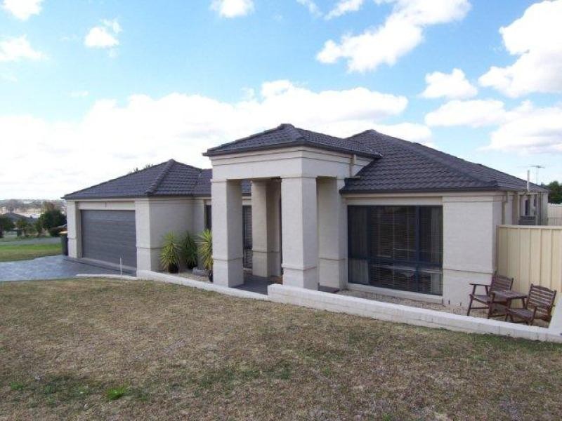 25 Pyalla Avenue ABERGLASSLYN 2320, Aberglasslyn NSW 2320