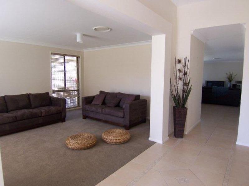 25 Pyalla Avenue ABERGLASSLYN 2320, Aberglasslyn NSW 2320