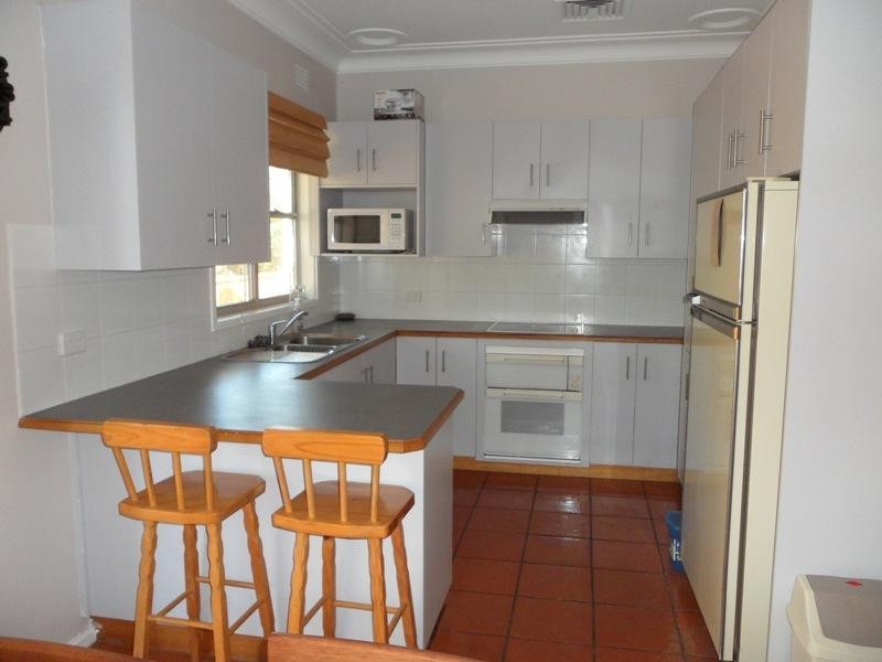 27  Springfield  Avenue KOTARA 2289, Kotara NSW 2289