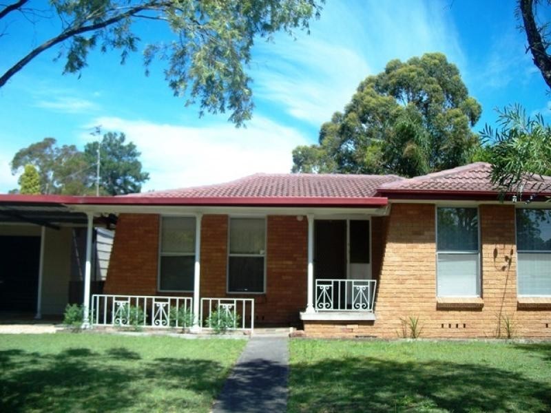 3 Salamander Place RAYMOND TERRACE 2324, Raymond Terrace NSW 2324
