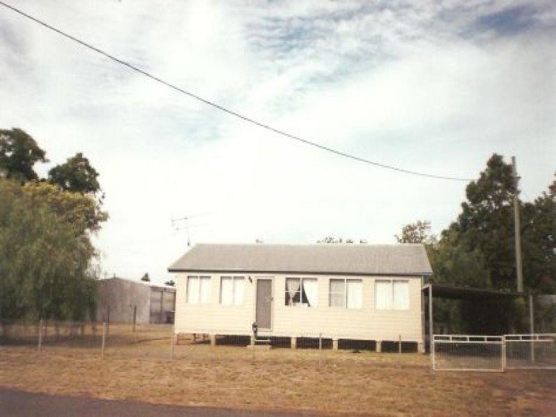 6 Goldston Street ALPHA 4724, Alpha QLD 4724