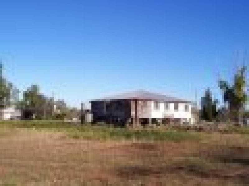 3 Oshanesy  Street GRACEMERE 4702, Gracemere QLD 4702
