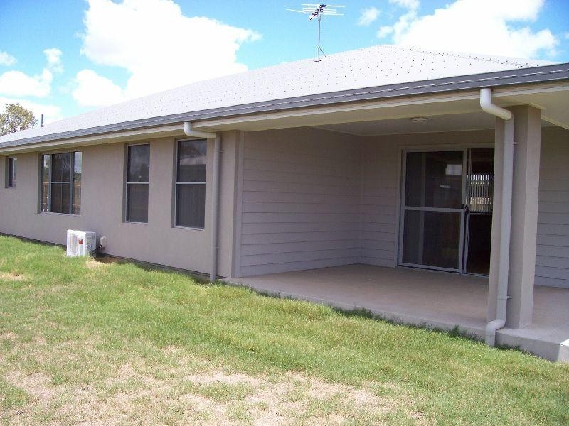 11 Maree Crescent GRACEMERE 4702, Gracemere QLD 4702