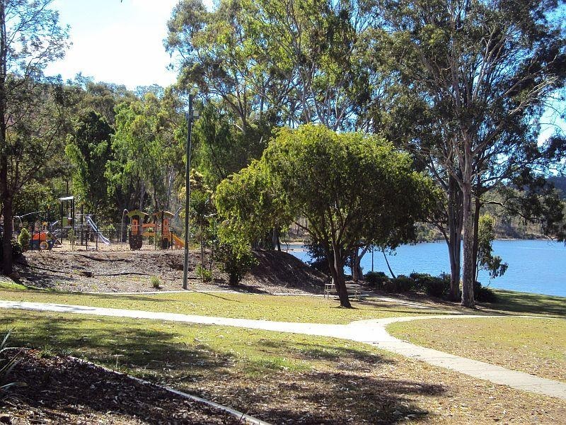 25 Gordon Lane, Mount Morgan QLD 4714