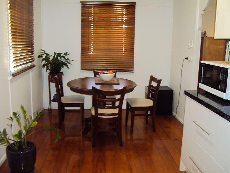 26 Thackeray Street, Park Avenue QLD 4701