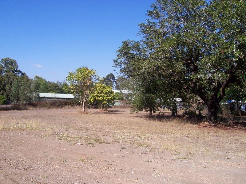 196 Mason Street, Berserker QLD 4701