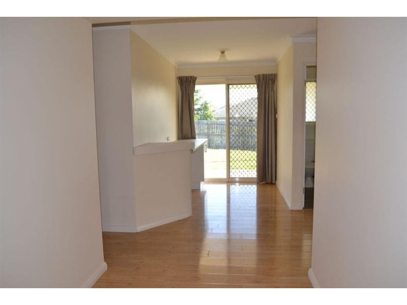 42 James Street, Gracemere QLD 4702