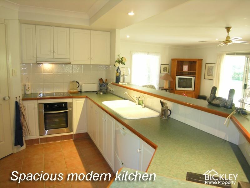 25 Palmwood Drive DUNDOWRAN BEACH 4655, Dundowran Beach QLD 4655