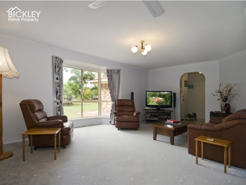 6 Palmwood Drive DUNDOWRAN BEACH 4655, Dundowran Beach QLD 4655