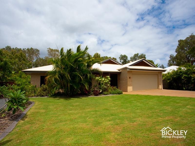 6 Hawk Court DUNDOWRAN BEACH 4655, Dundowran Beach QLD 4655