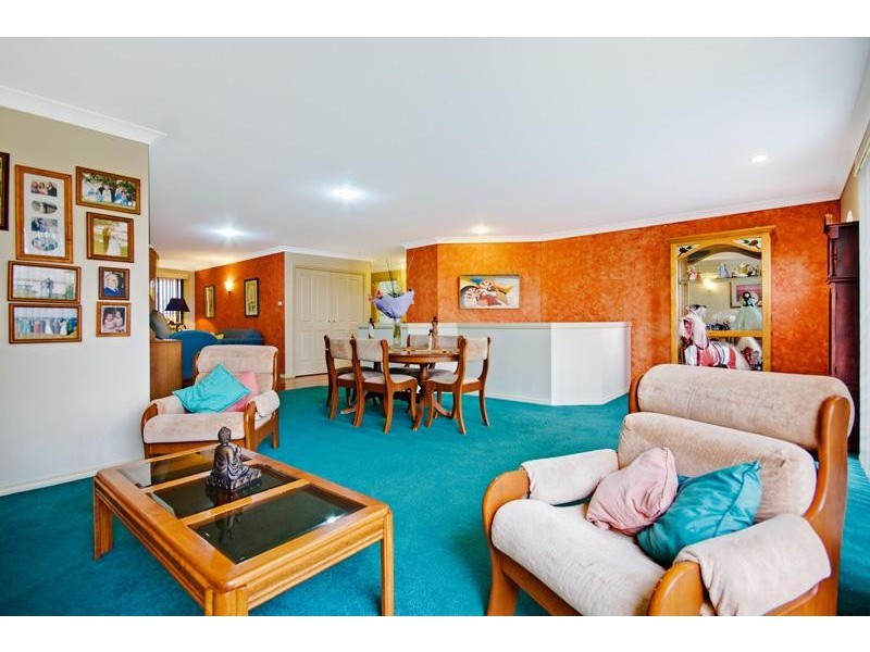 20 Green Point Drive BELMONT 2280, Belmont NSW 2280