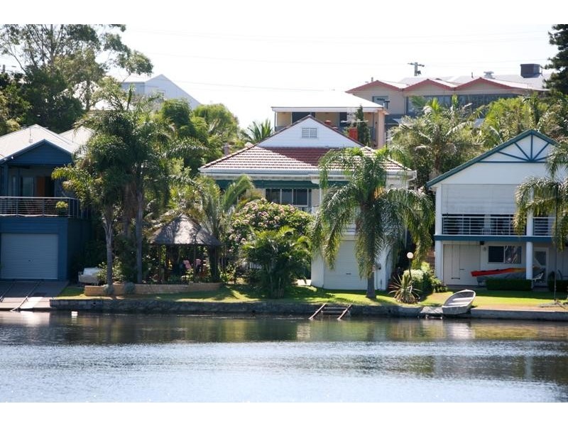 53 Walter Street BELMONT 2280, Belmont NSW 2280