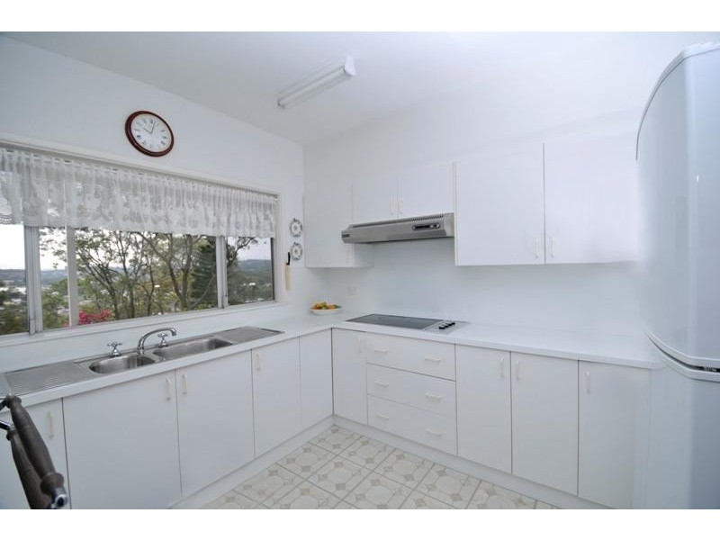 52 Croft Road ELEEBANA 2282, Eleebana NSW 2282